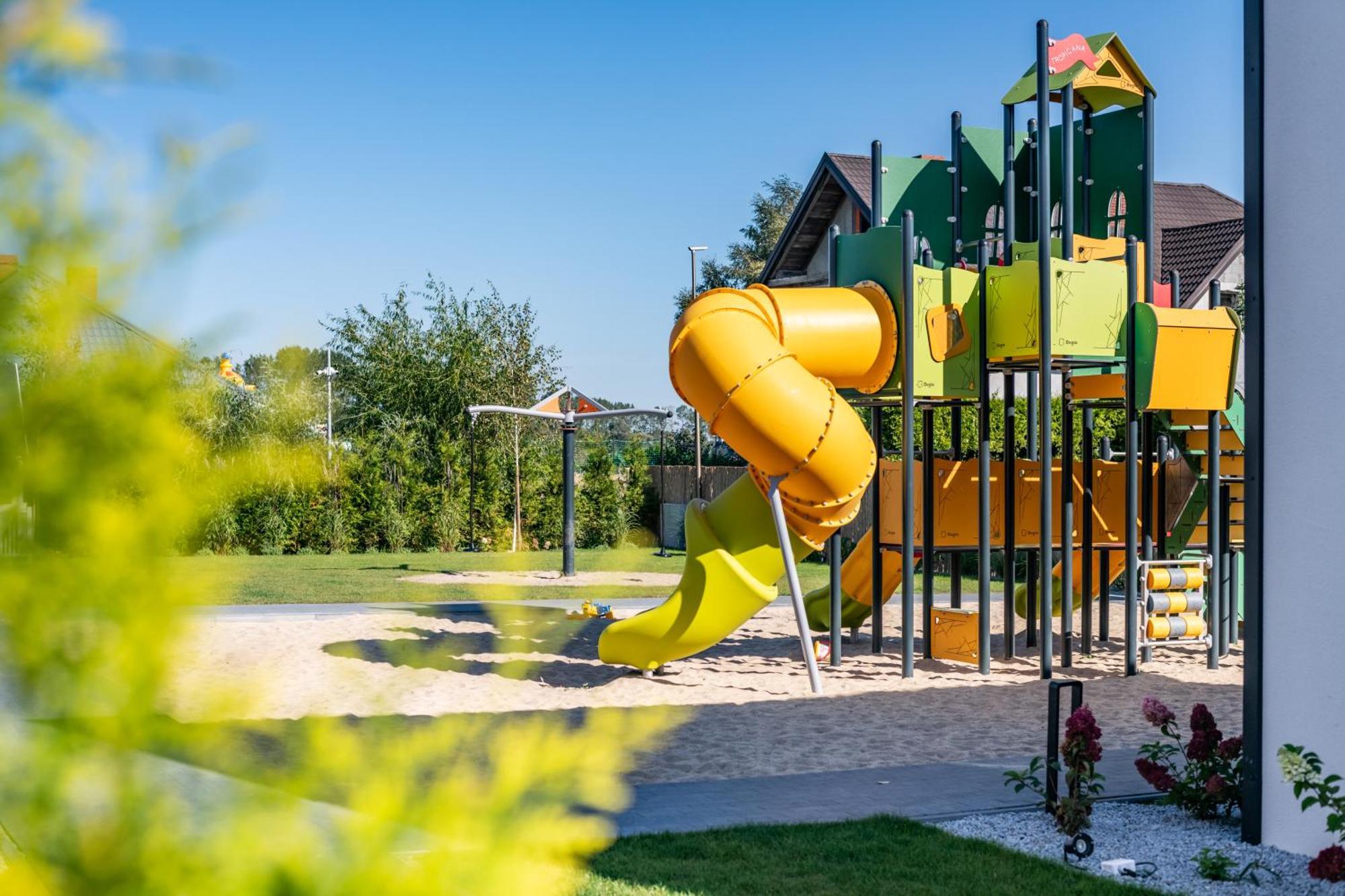 Domki Tropicana Family Bobolin Kültér fotó